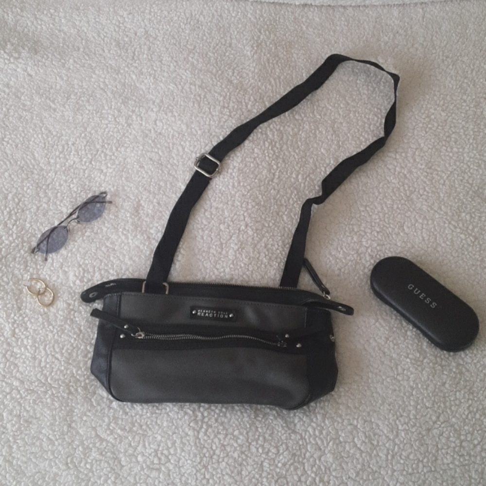 Kenneth Cole Reaction purse